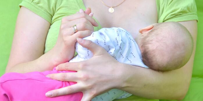 Breastfeeding after breast augmentation surgery. 